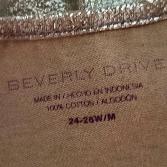 Beverly Drive Top with Scarf - Picture 8 of 8